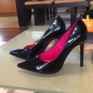Black hight heels pumps 37 like a new